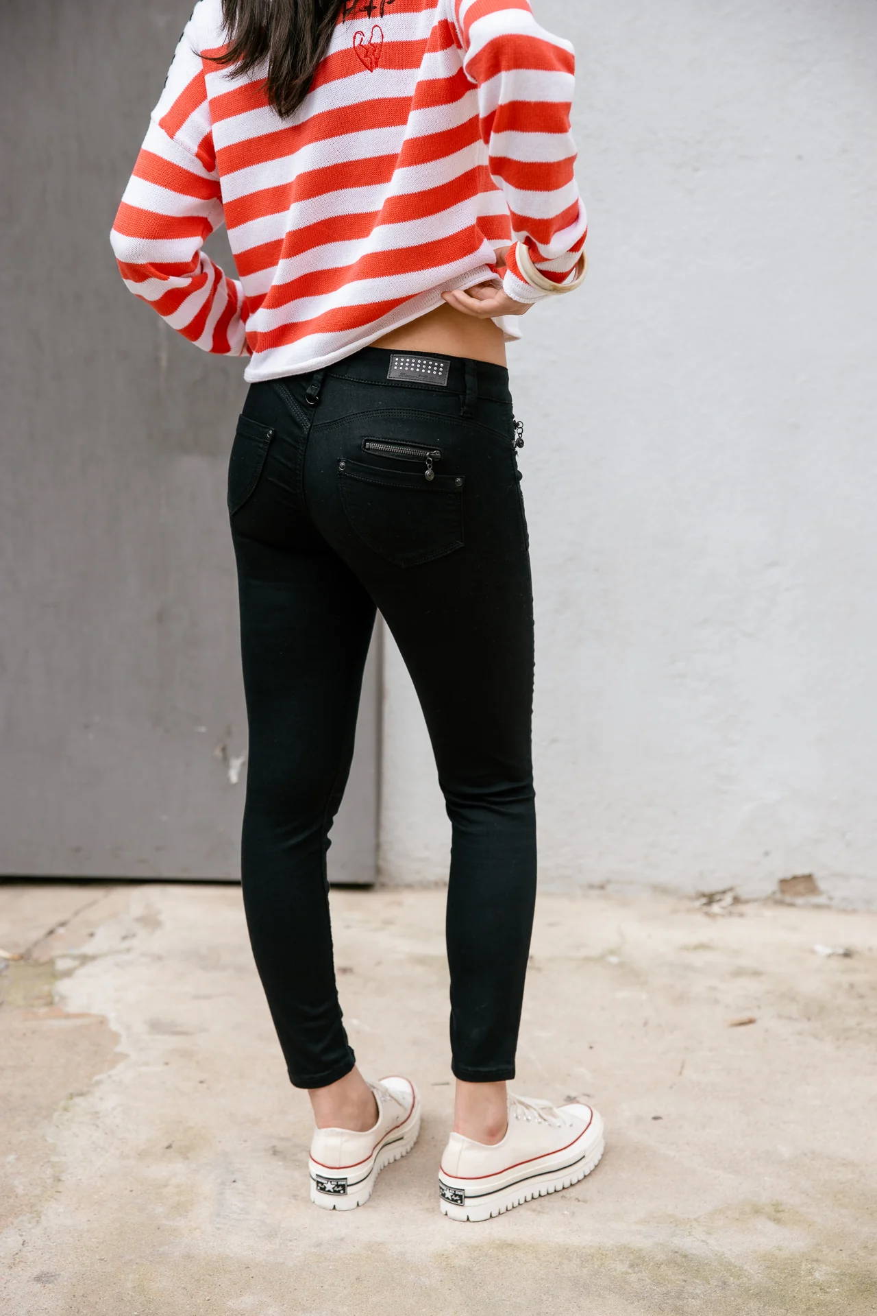 Alexa High Waist Cropped - Image 8
