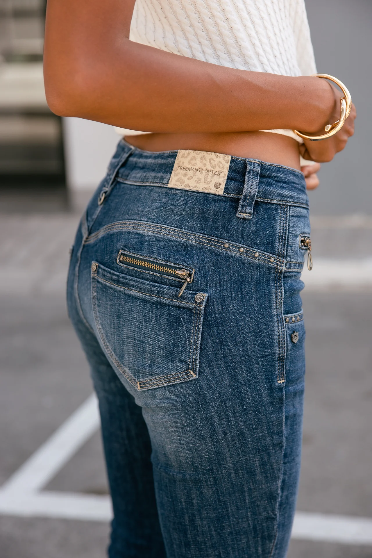 Alexa High Waist Cropped - Image 3