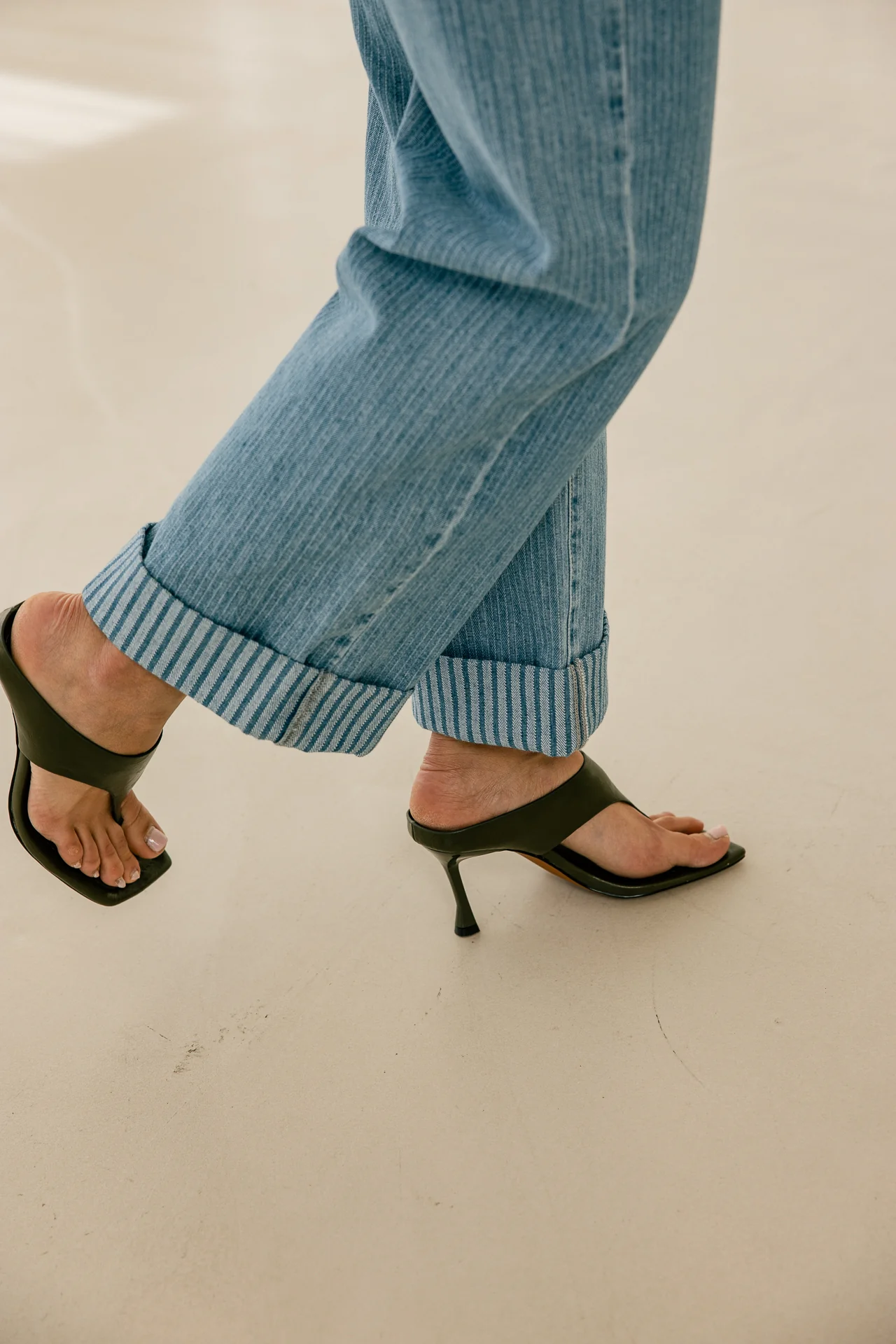 Alice Denim - Image 5