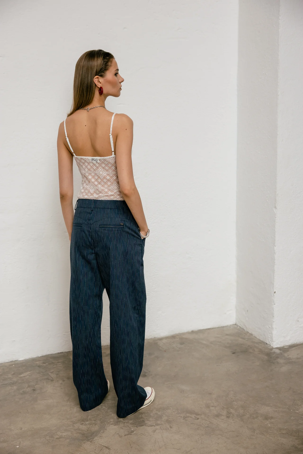 Dizzi Lace - Image 8