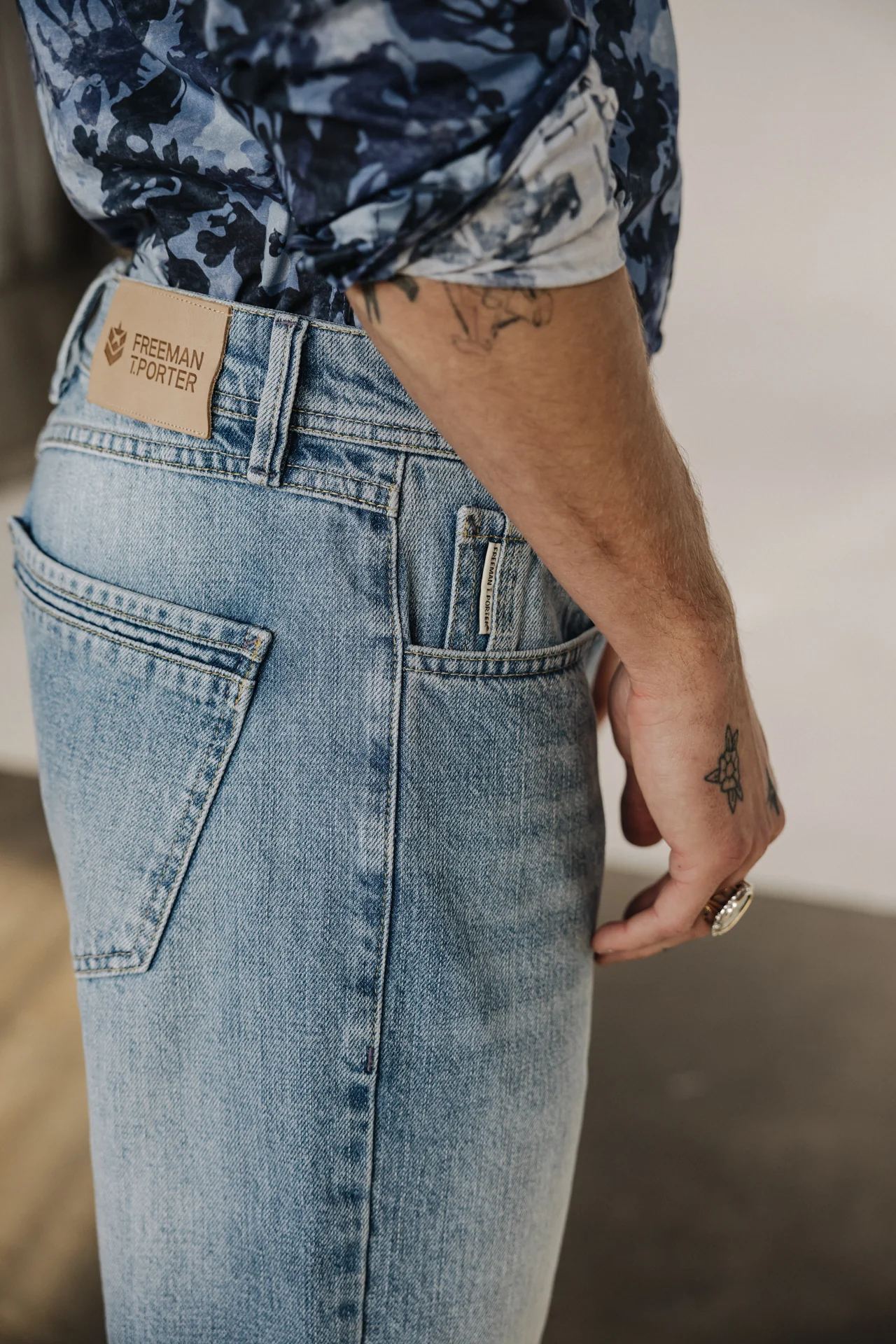 Jimmy Denim - Image 6