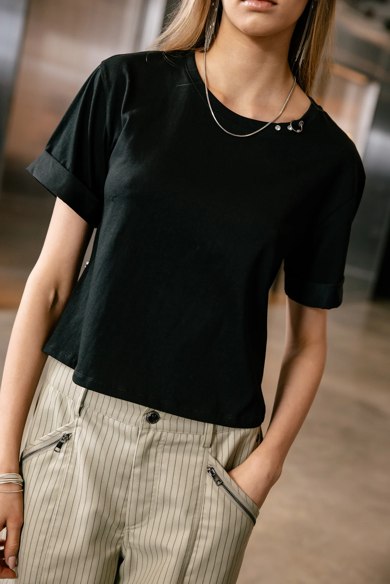 Tayane Zip - Image 5