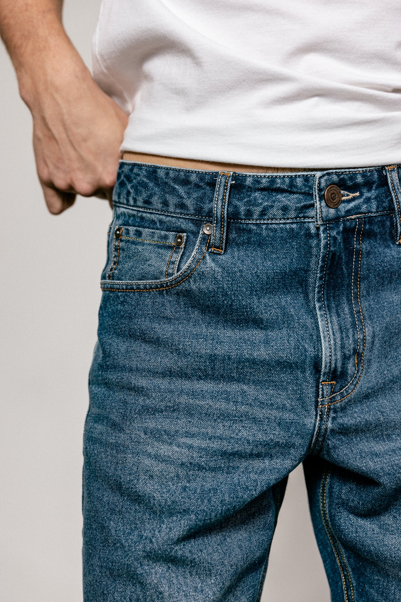 Victor Denim - Image 10