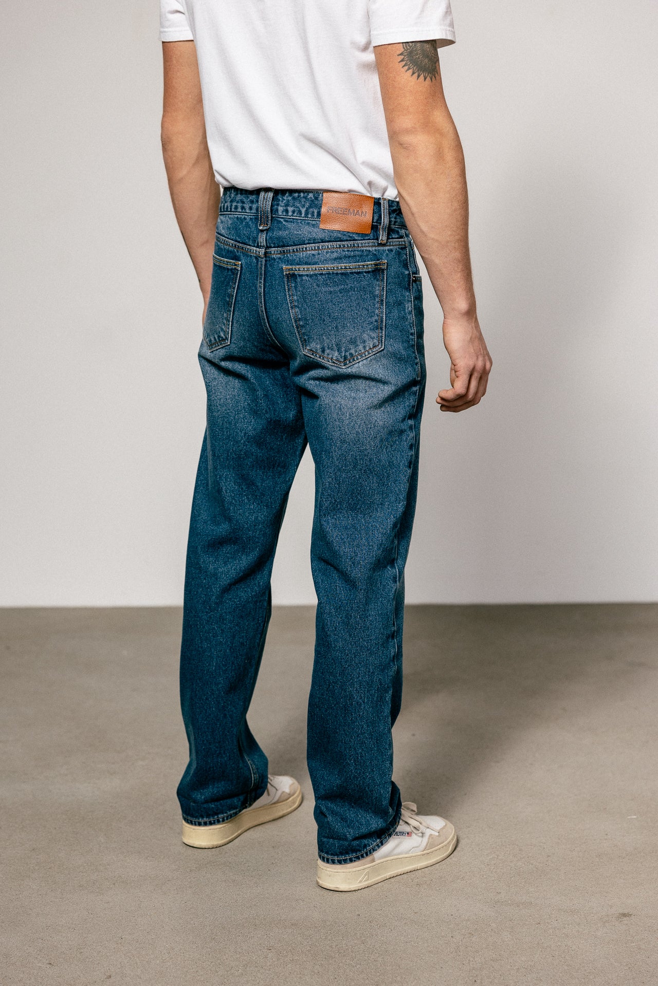 Victor Denim - Image 7